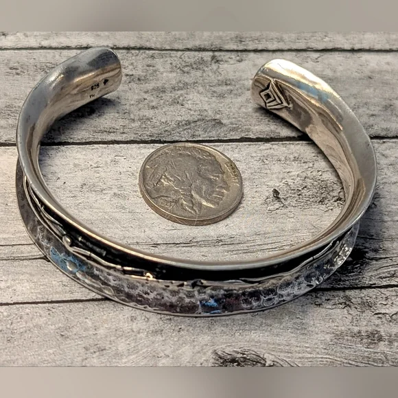 Silpada Retired Hammered Oxidized Sterling .925 Barbed Wire Cuff Bracelet - Picture 6 of 10